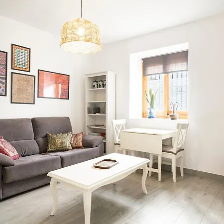 Apartment Warm Albayzin - Free Parking 15 Min Away *