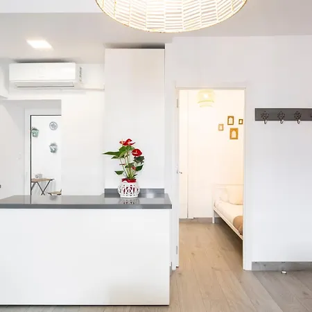 Apartment Warm Albayzin - Free Parking 15 Min Away Granada